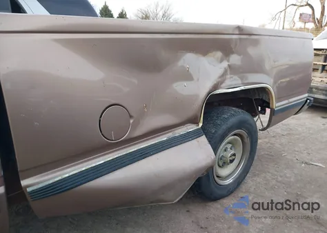 1995 Chevrolet Gmt-400 C2500 z USA, uszkodzony, nr VIN 1GCFC24K2SZ215502